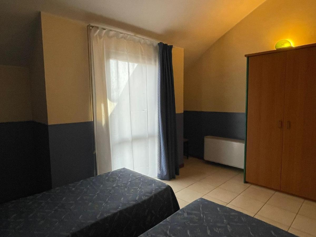Hotel Arda Fiorenzuola Фйоренцуола-д'Арда Екстер'єр фото
